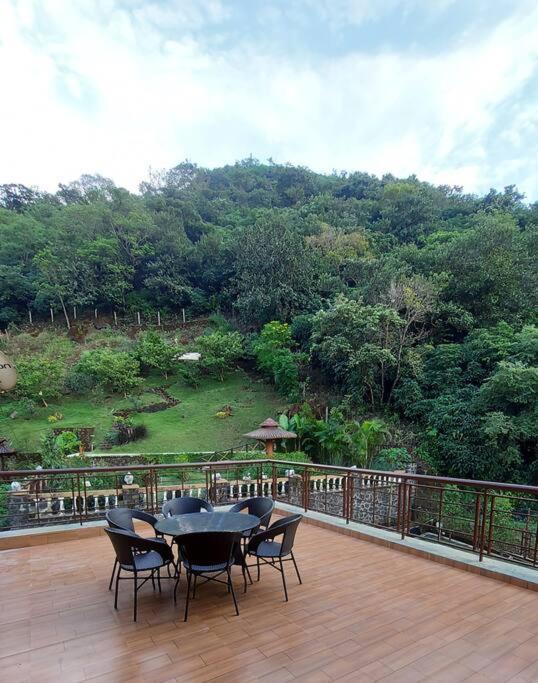 Soul Tree Deluxe Villa 106 Lavasa Luaran gambar